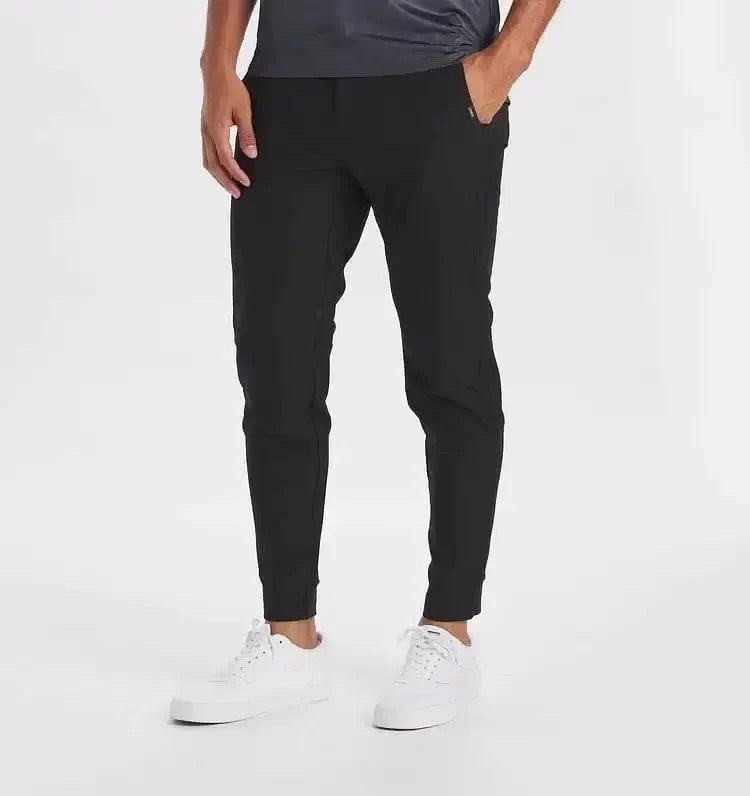 NOUVEAU RICHE Herren Jogginghose Slim Fit Mit Elastischen Bündchen Und Verstellbarem Bund Aus Stretch Baumwollmischung Schwarz