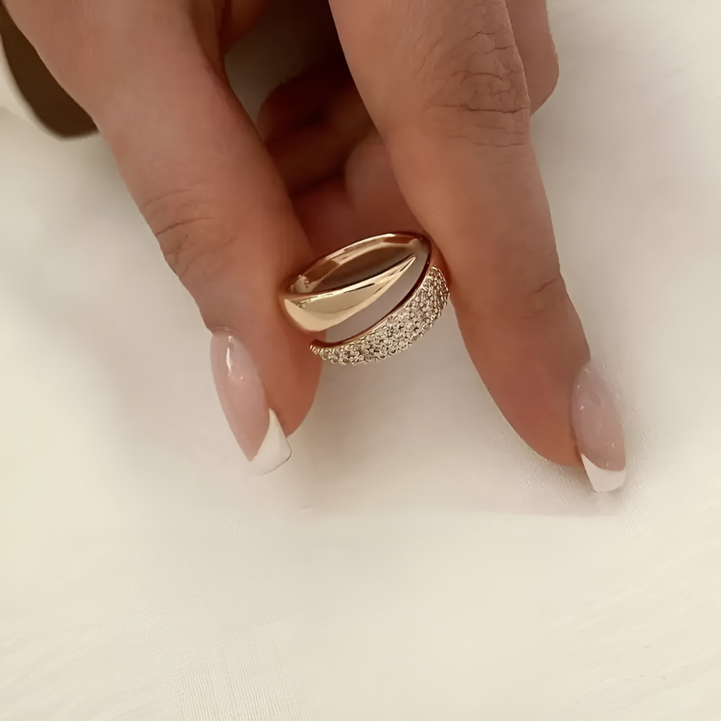 NOUVEAU RICHE Eleganter Haven Ring Schmuckstück Accessoire Stil Komfort Selbstbewusstsein