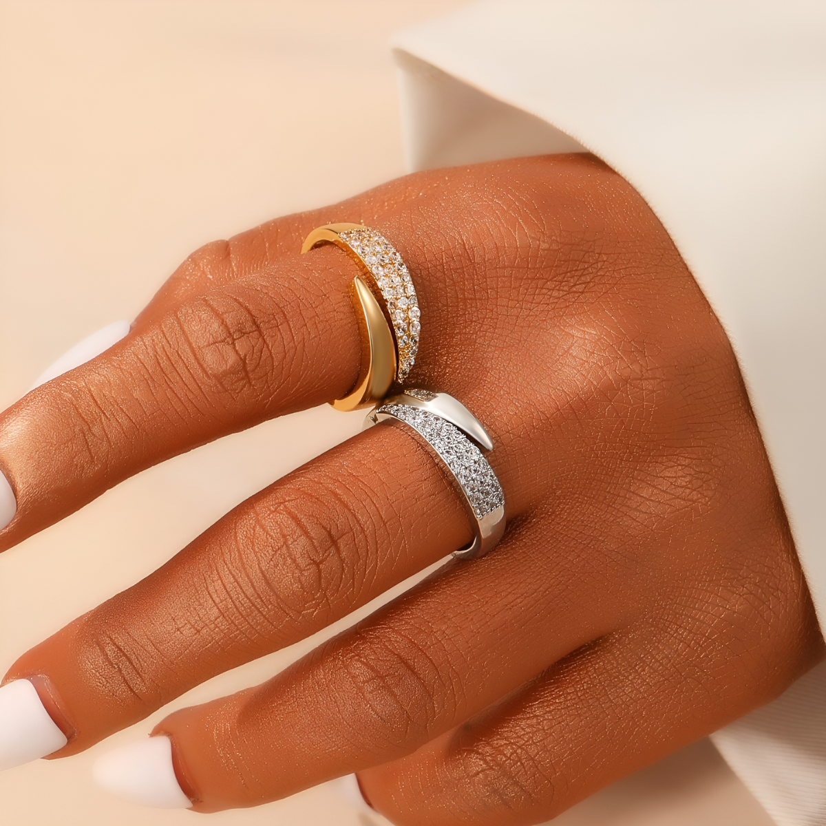 NOUVEAU RICHE Eleganter Haven Ring Schmuckstück Accessoire Stil Komfort Selbstbewusstsein