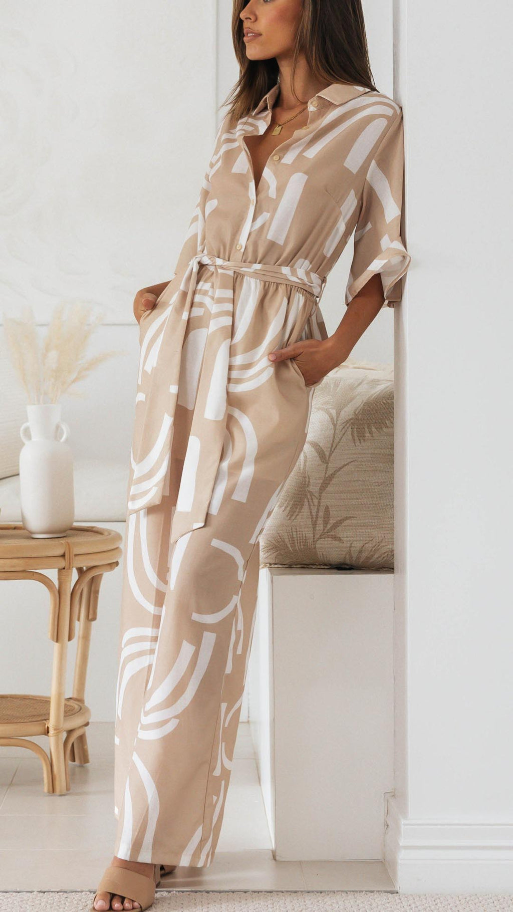 NOUVEAU RICHE Jumpsuit Sand Weiß Mit Abnehmbarem Gürtel Gemustert