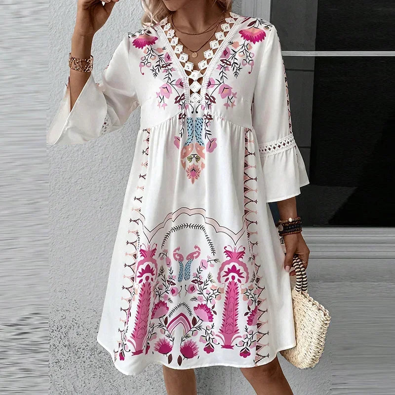 NOUVEAU RICHE Boho Sommerkleid Bequem Fließende Silhouette Lockerer Schnitt Weiß Rosa