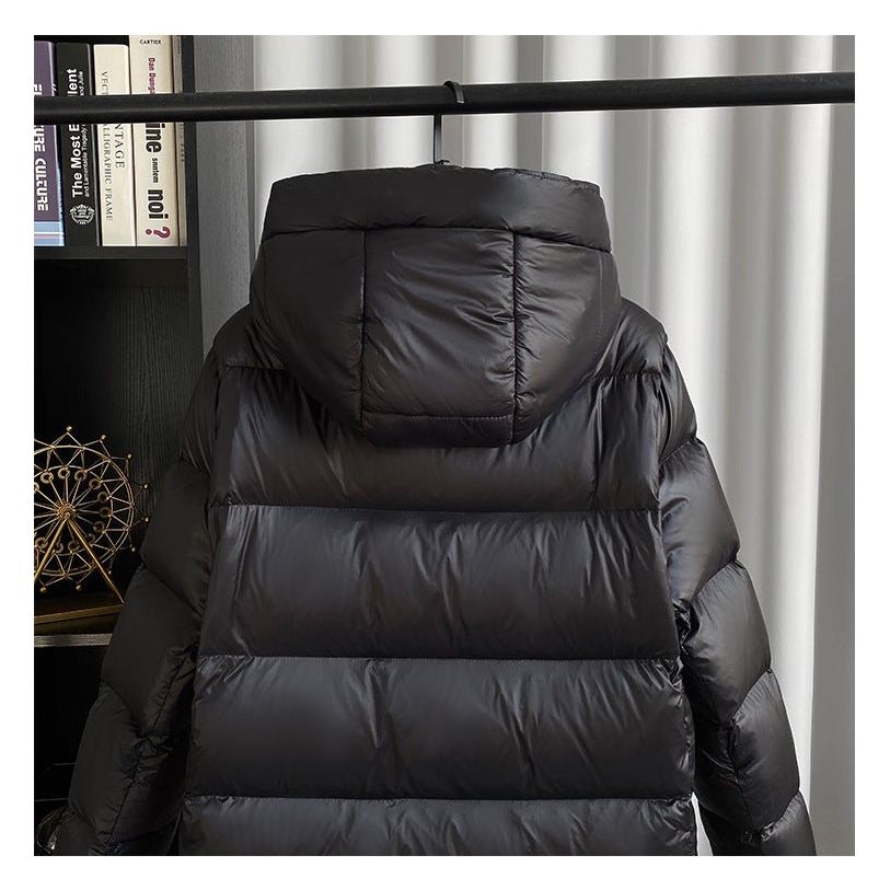 NOUVEAU RICHE Daunenjacke Wasserdicht Damen Winter Wärme Optimal Leicht
