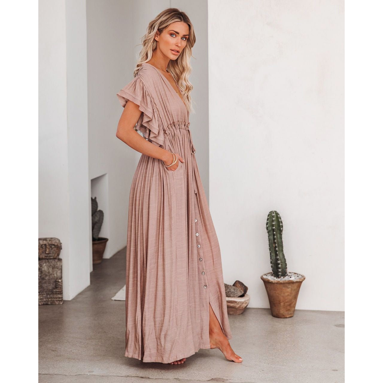 NOUVEAU RICHE Langes Fließendes Bohemian Kleid Sommer Tiefer Ausschnitt