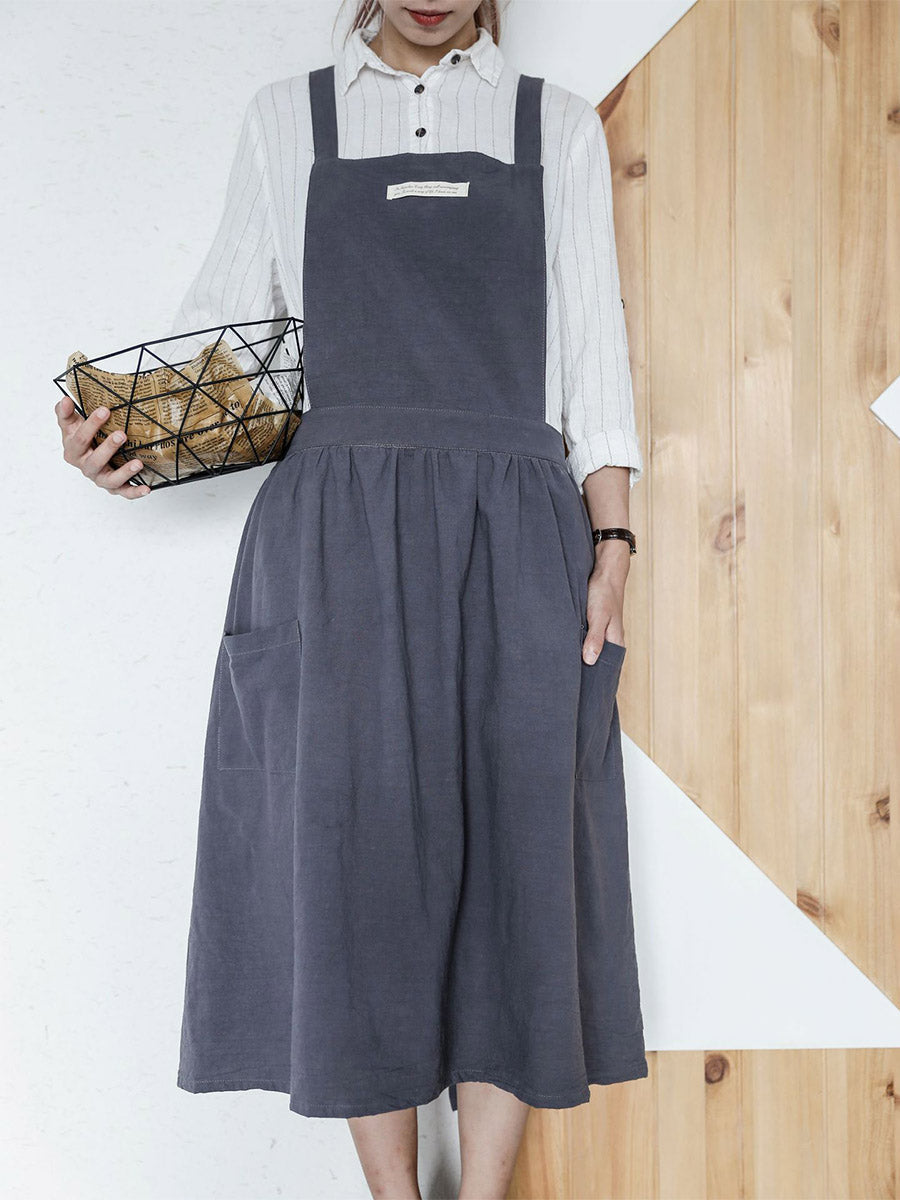 NOUVEAU RICHE Lässige Baumwollschürze mit Plissee und Seitentaschen für Damen in Waschbarem Baumwollstoff für Komfort und Qualität Carbonschwarz Einheitsgröße