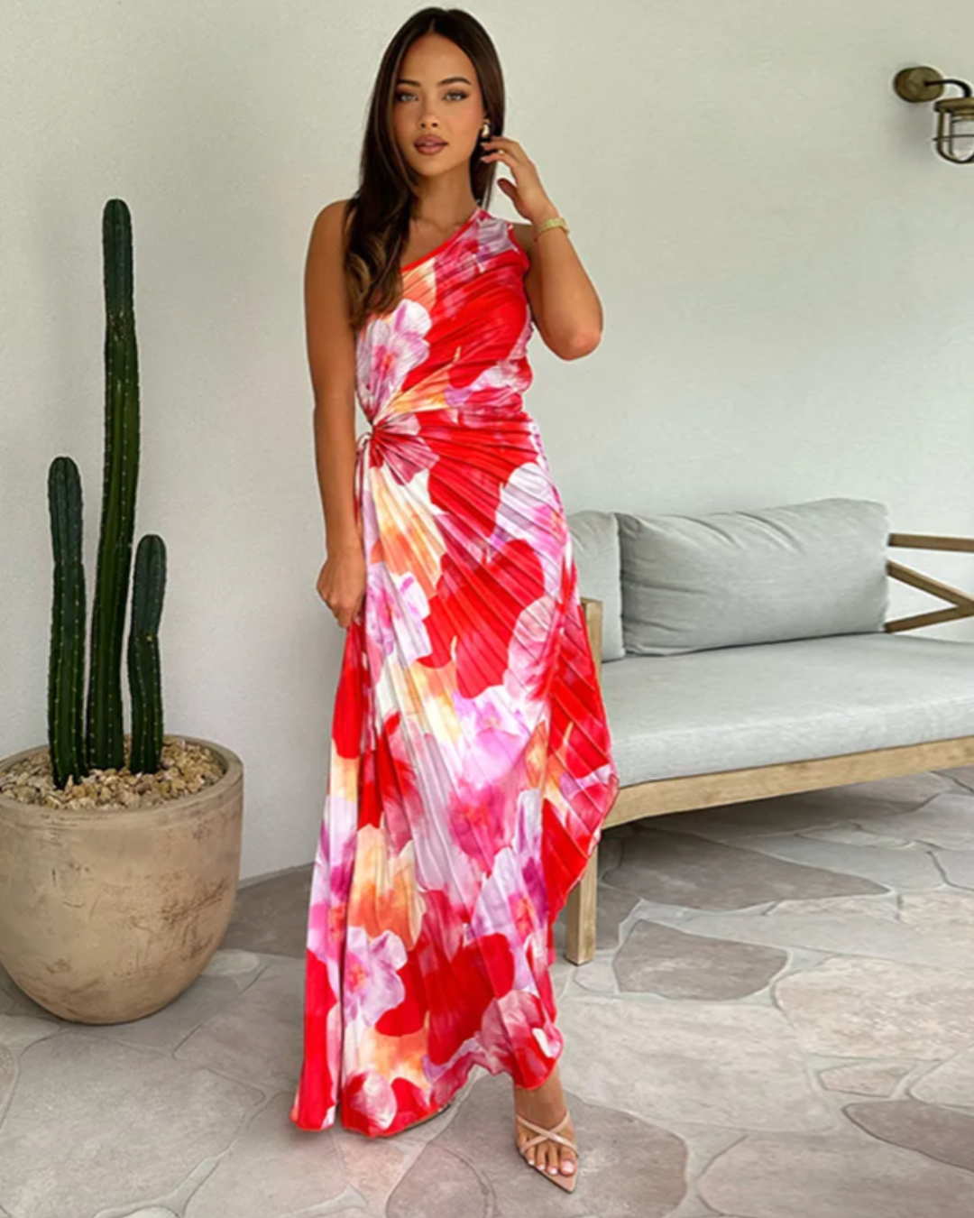 NOUVEAU RICHE Lebhaft Bedrucktes Kleid Mit Einseitigem Ausschnitt Plissee