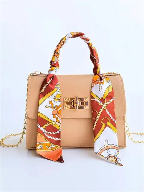 NOUVEAU RICHE Damen Handtasche – Elegantes Leder-Design & Vielseitiger Stil Hellbraun