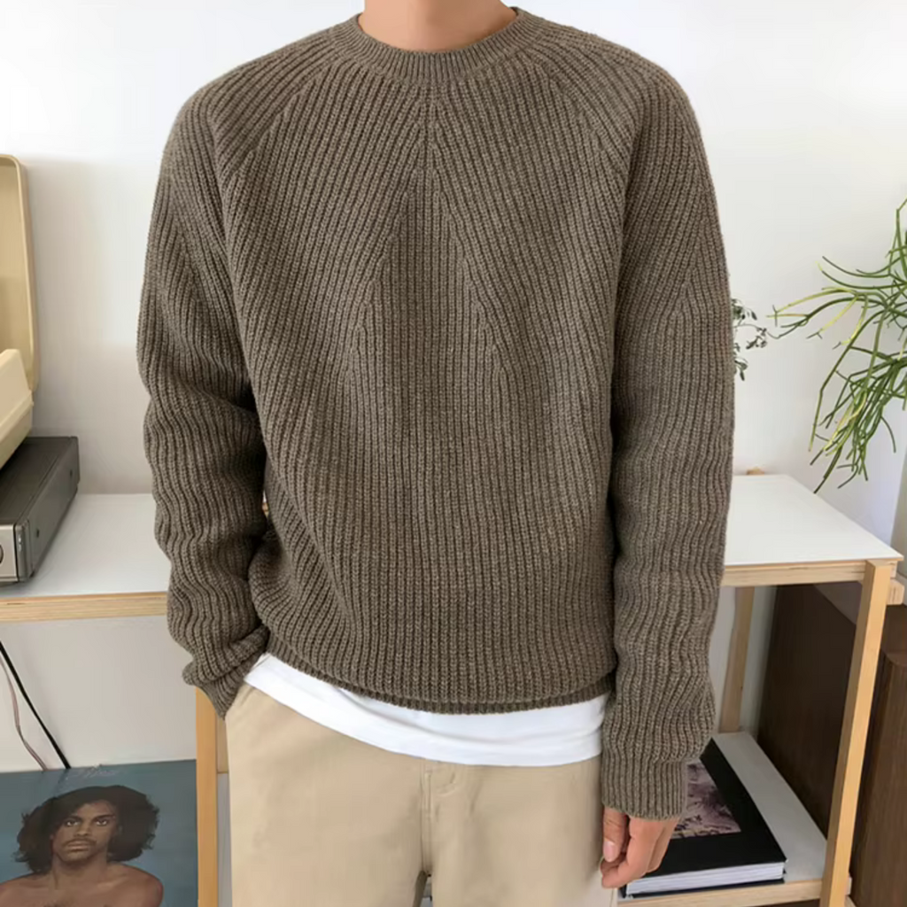 NOUVEAU RICHE Gerippter Baumwollpullover für Herren Zeitloser Komfort und Stil Vielseitiges Basic für Lagenlooks Braun