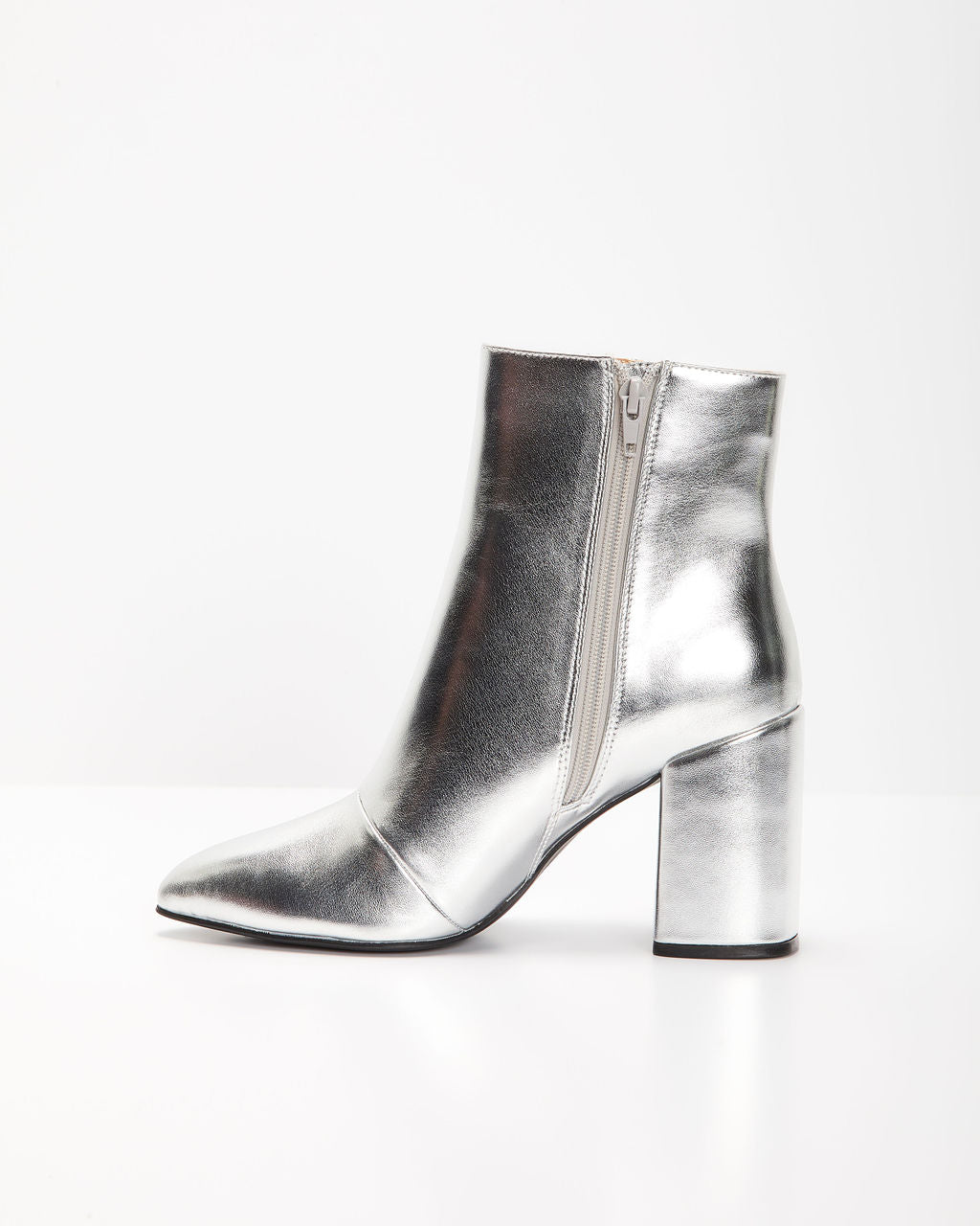 NOUVEAU RICHE Damen Stiefelette Glückliche Füße Stilvolle Schritte Komfort