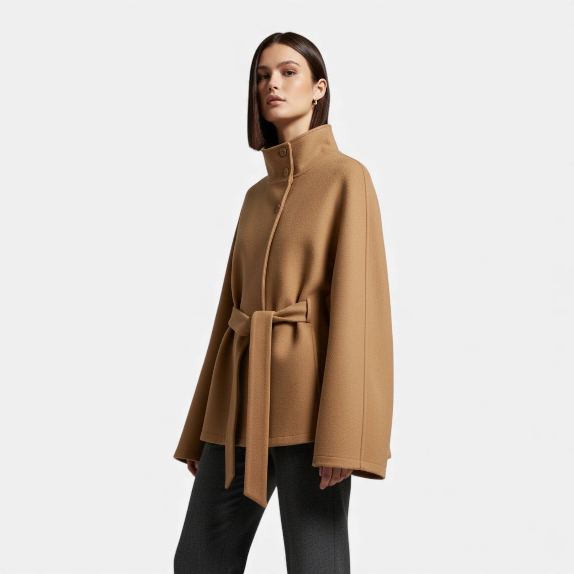 NOUVEAU RICHE Damen Cape-Mantel Kurz – Mit Gürtel & Elegante Silhouette