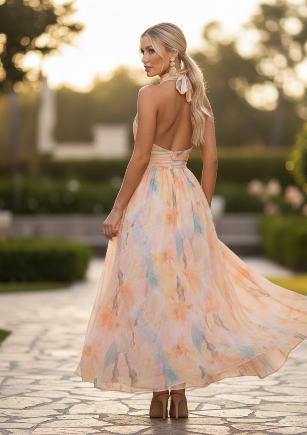 NOUVEAU RICHE Damen Maxi Abendkleid Neckholder Ärmelloses Kleid Fließendem Rock Muster