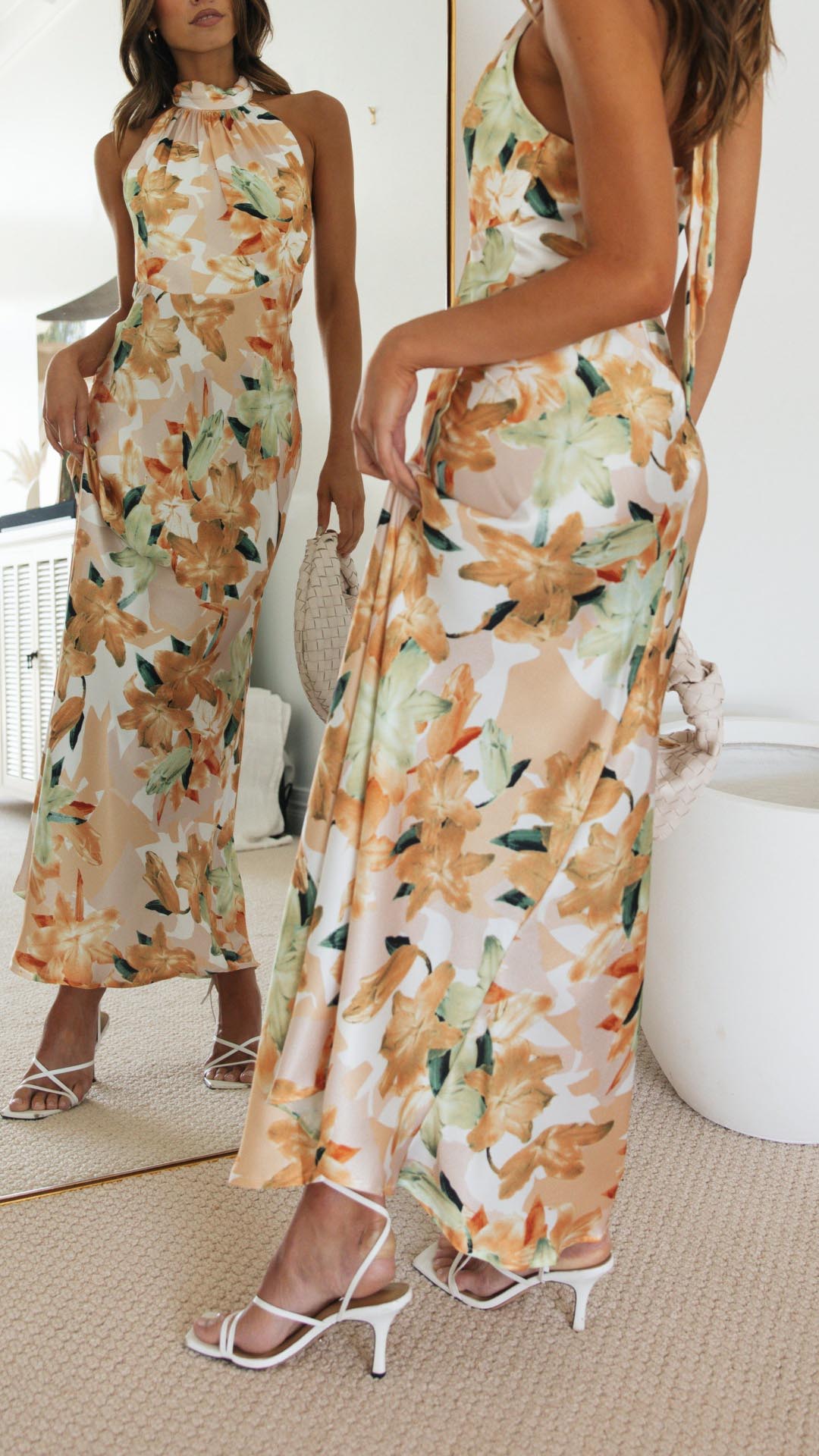 NOUVEAU RICHE Maxikleid Floral Halterneck Offenem Rücken Seidigem Stoff