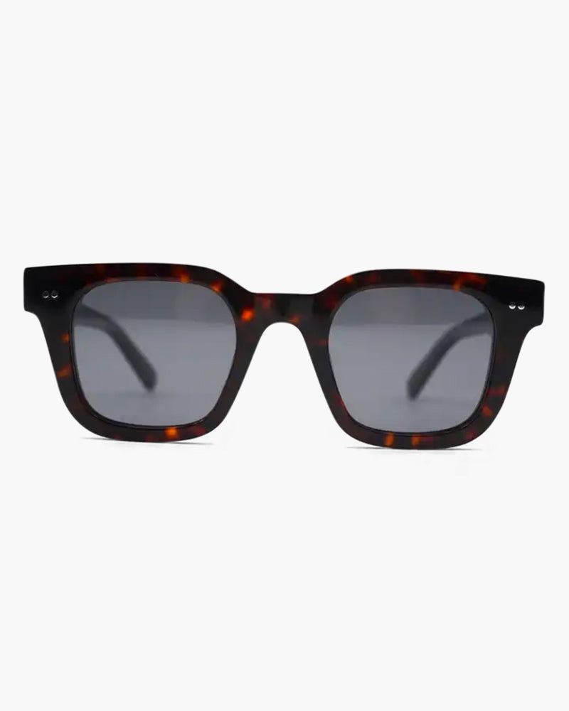 NOUVEAU RICHE Miami Sonnenbrille mit UV-Schutz für Herren und Damen – Schwarz Lava