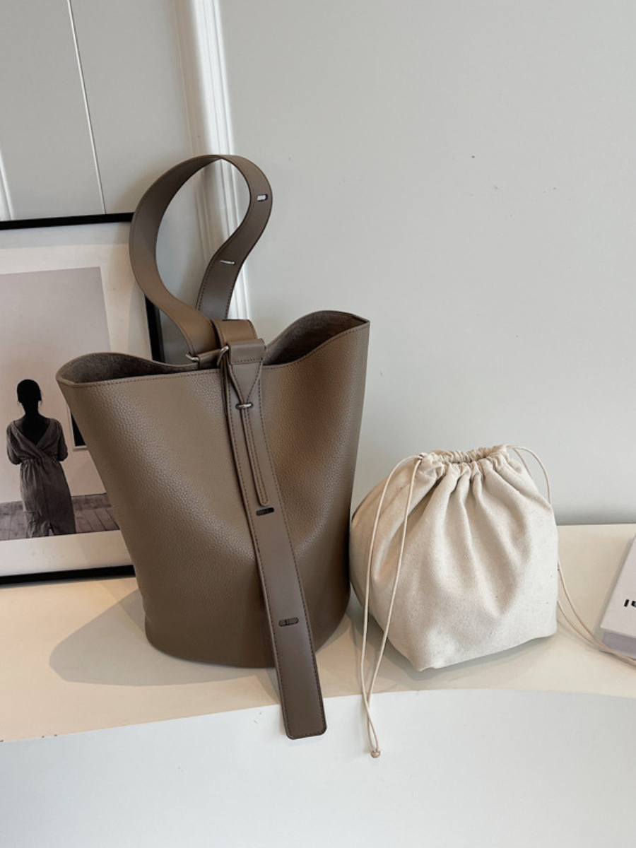 NOUVEAU RICHE Chāme | Damen Handtasche – Edles Leder-Finish, Zeitloses Design & Luxuriöse Eleganz Grau-Grün