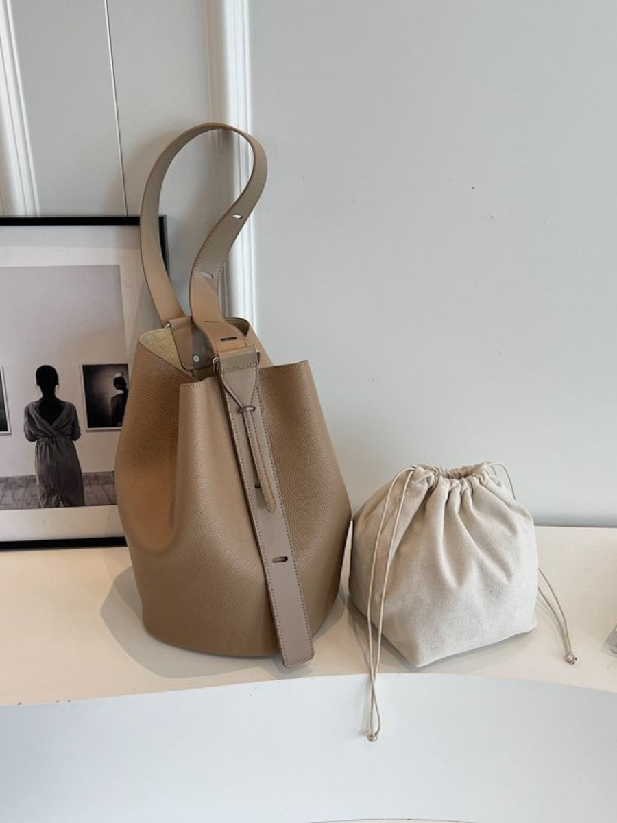 NOUVEAU RICHE Chāme | Damen Handtasche – Edles Leder-Finish, Zeitloses Design & Luxuriöse Eleganz Creme