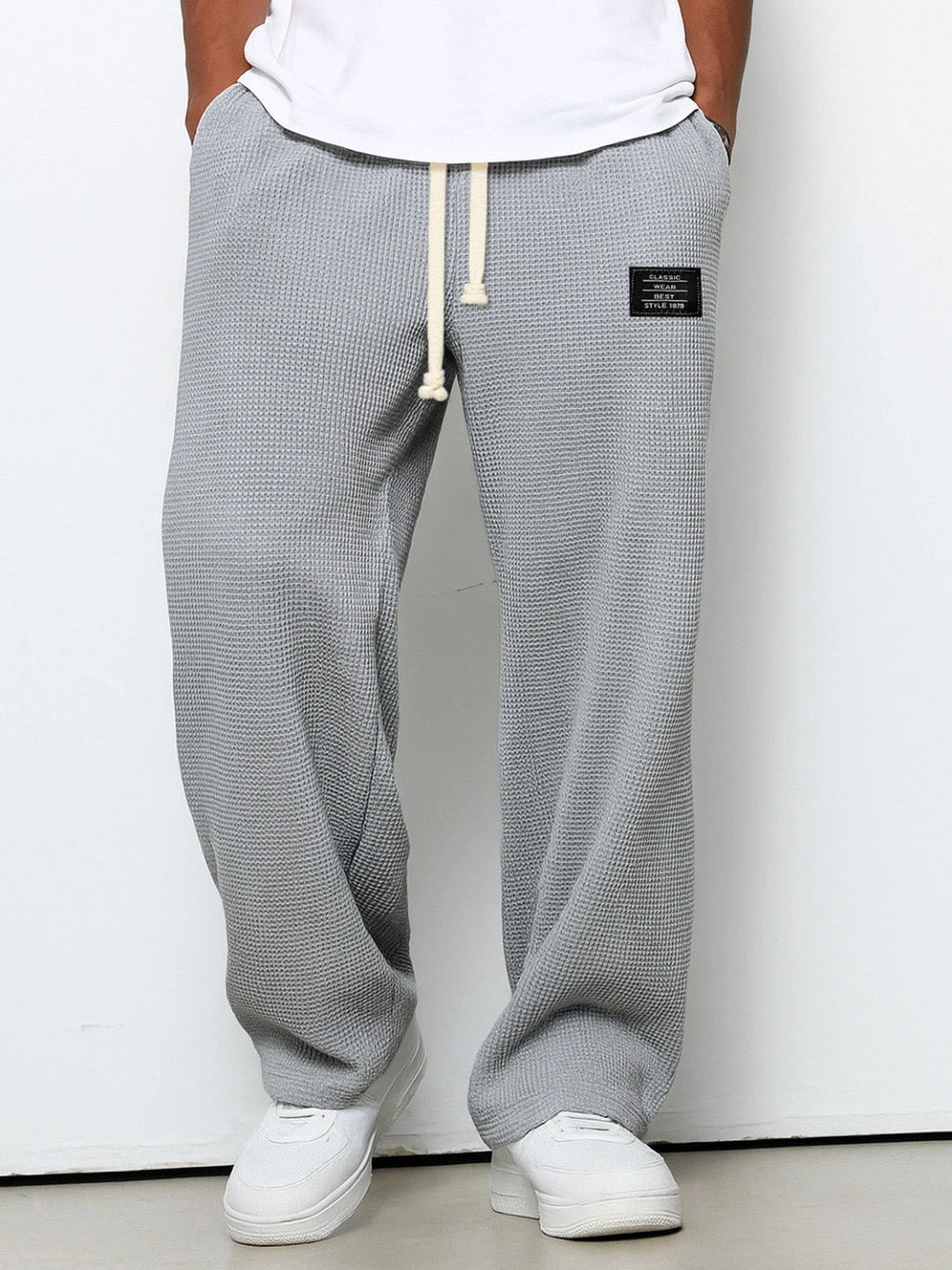 NOUVEAU RICHE Herrenhose Loose-Fit – Verstellbarer Bund & Bequeme Passform Grau