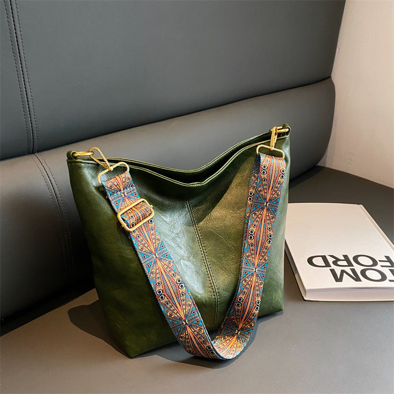 NOUVEAU RICHE Damen Tasche – Stilvolle Alltagstasche mit Komfort und Hoher Funktionalität Grün