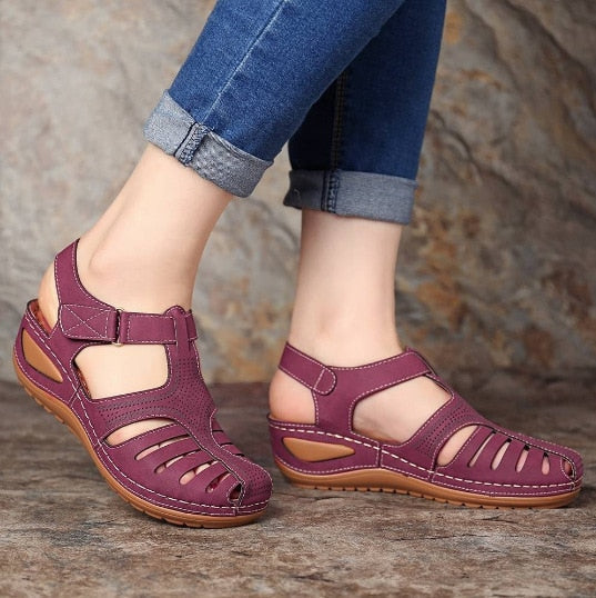 NOUVEAU RICHE Ledersandalen Retro Stil Für Fußkomfort Und Haltung