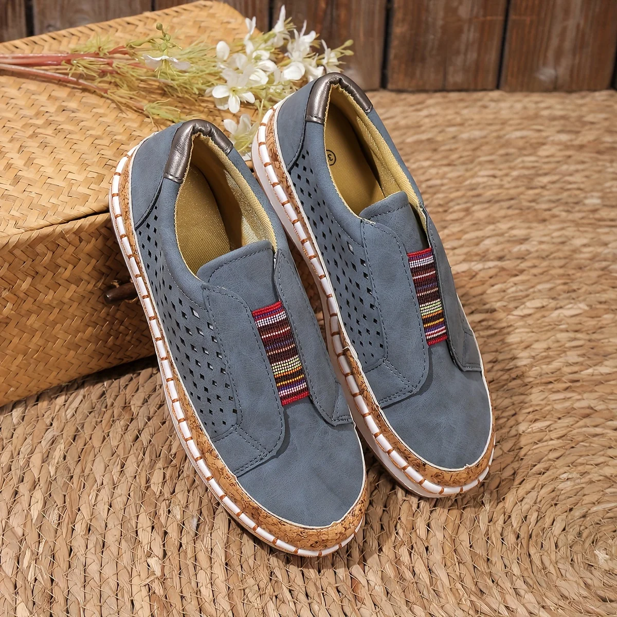 NOUVEAU RICHE Schlupfschuhe Damen Mit Stützender Einlage Blau