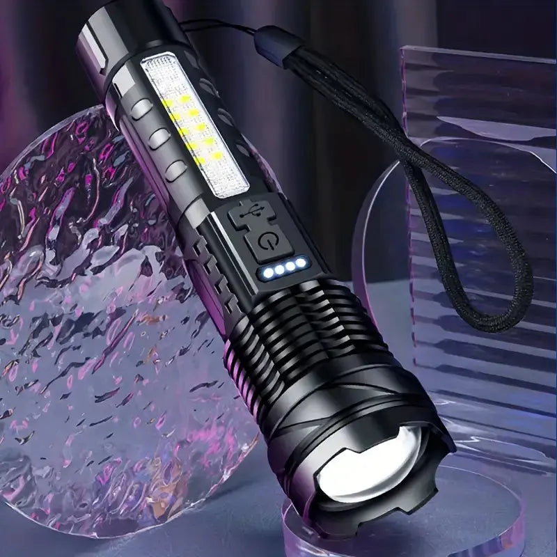 NOUVEAU RICHE Ultrahelle Militär-Taschenlampe – Aufladbare LED-Taschenlampe mit XHP50, 7 Leuchtmodi, Aluminium, für Camping & Notfälle – PowerBeam