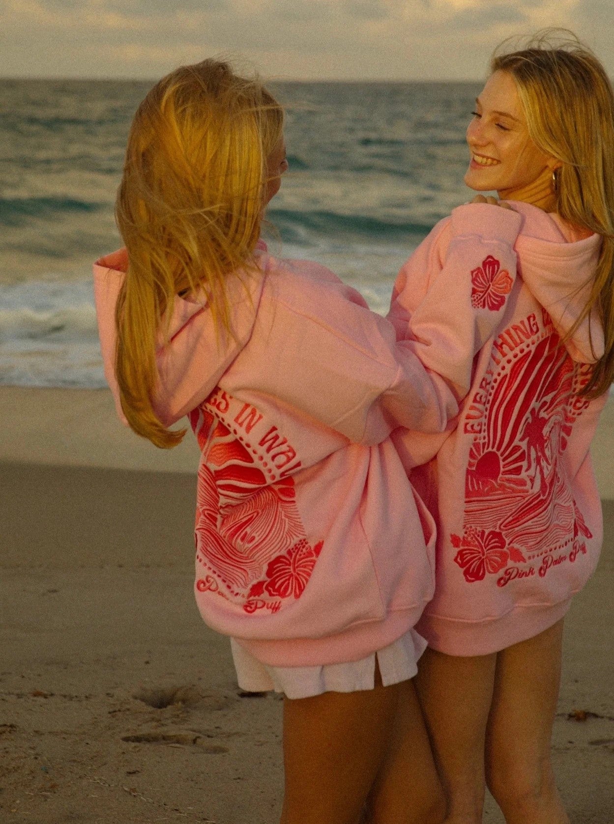 NOUVEAU RICHE Kapuzenpullover Mit Wellenstickerei Flauschiger Alltagslook