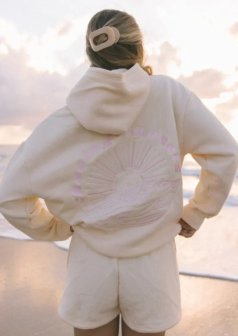 NOUVEAU RICHE Kapuzenpullover Mit Wellenstickerei Flauschiger Alltagslook Creme