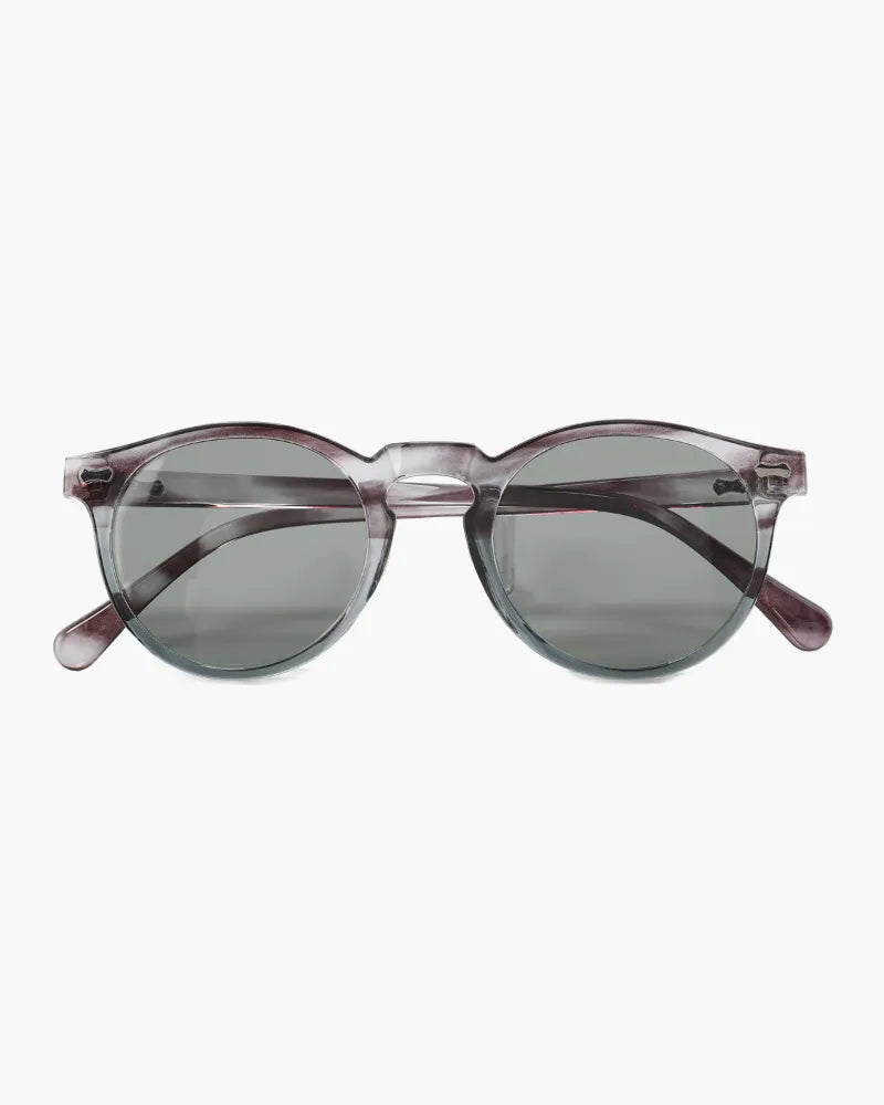 NOUVEAU RICHE Polarisierte Sonnenbrille mit UV-Schutz für Herren und Damen – Grau Transparent