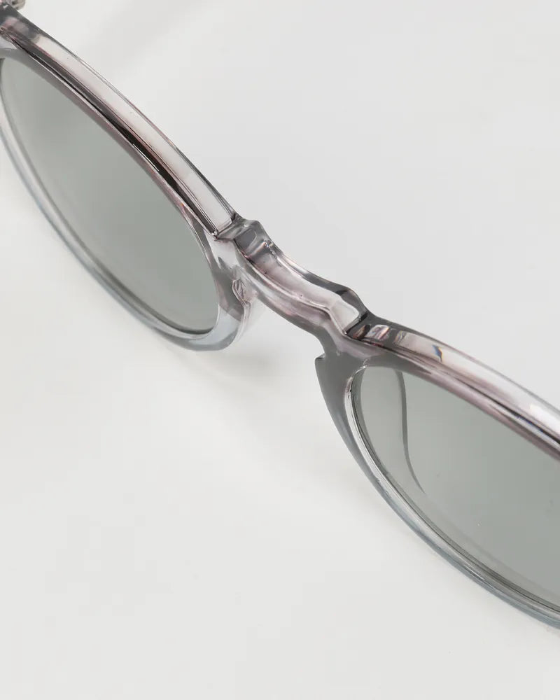 NOUVEAU RICHE Polarisierte Sonnenbrille mit UV-Schutz für Herren und Damen – Grau