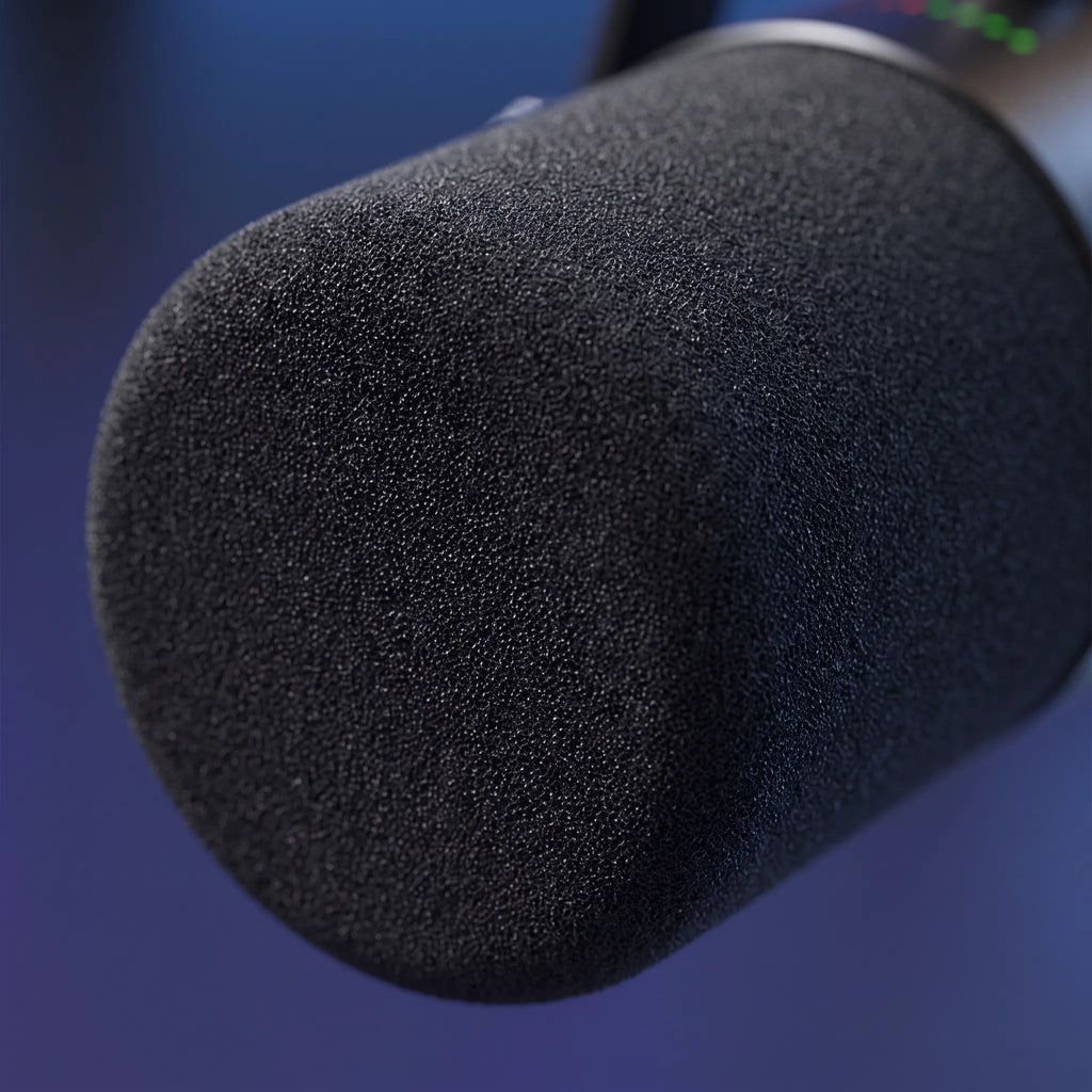 NOUVEAU RICHE RGB Dynamisches Gaming-Mikrofon – USB-C & XLR Tischmikrofon für Streaming & Podcast mit Echo, Monitoring – AuraMic
