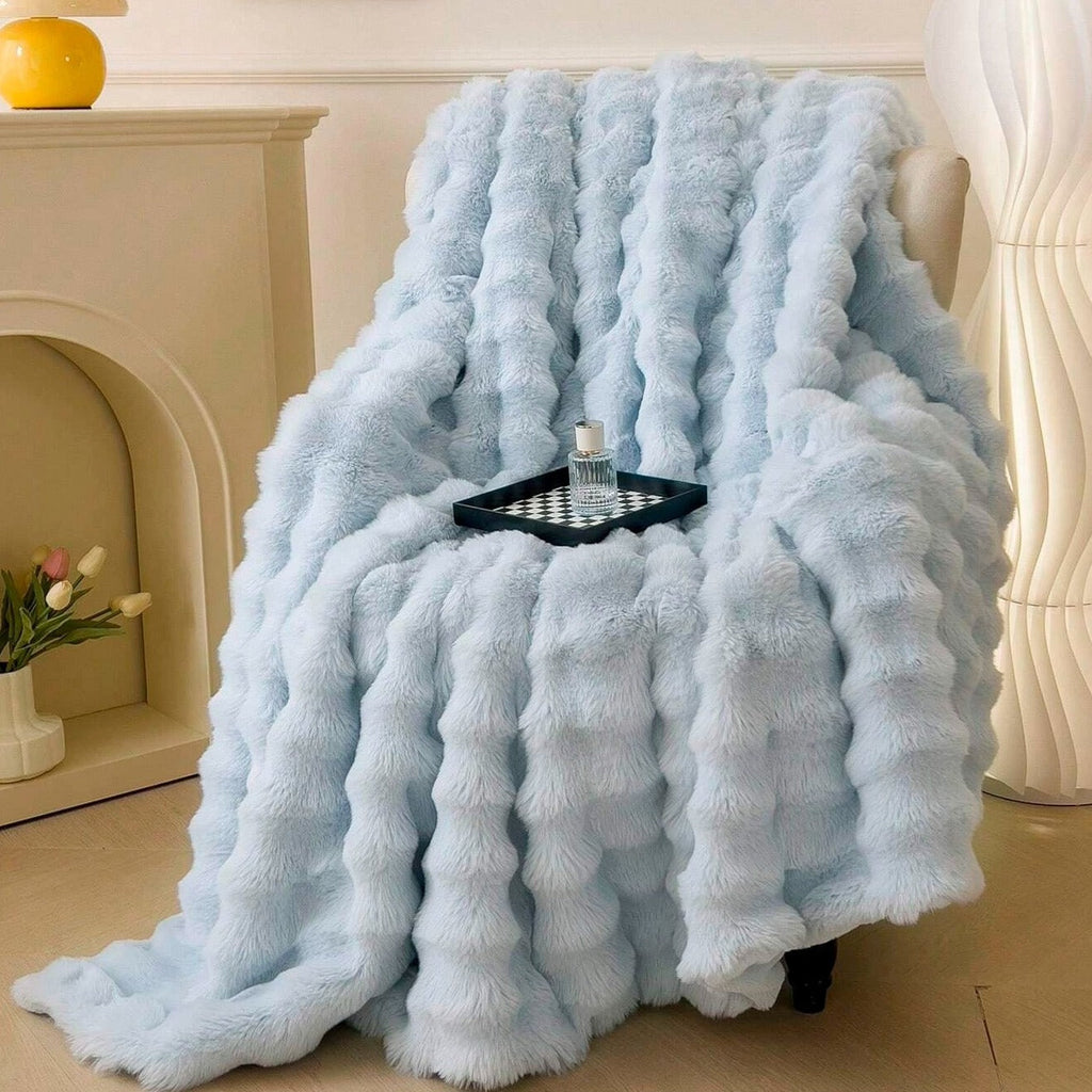 NOUVEAU RICHE Kaninchen-Faux-Fur-Decke für ultimativen Komfort und Wärme Gemütliches Blau