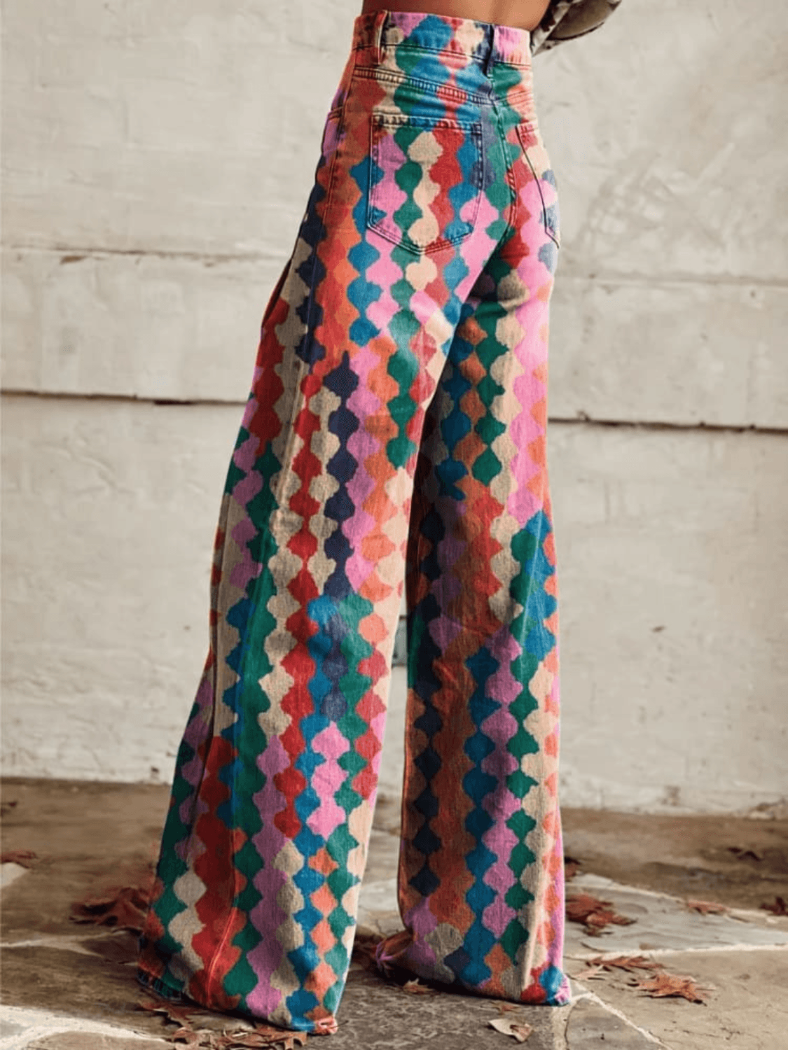 NOUVEAU RICHE Retro Chic Damenhose Mit Weitem Bein Geometrisches Muster In Kräftigen Farben Für Lässige Eleganz