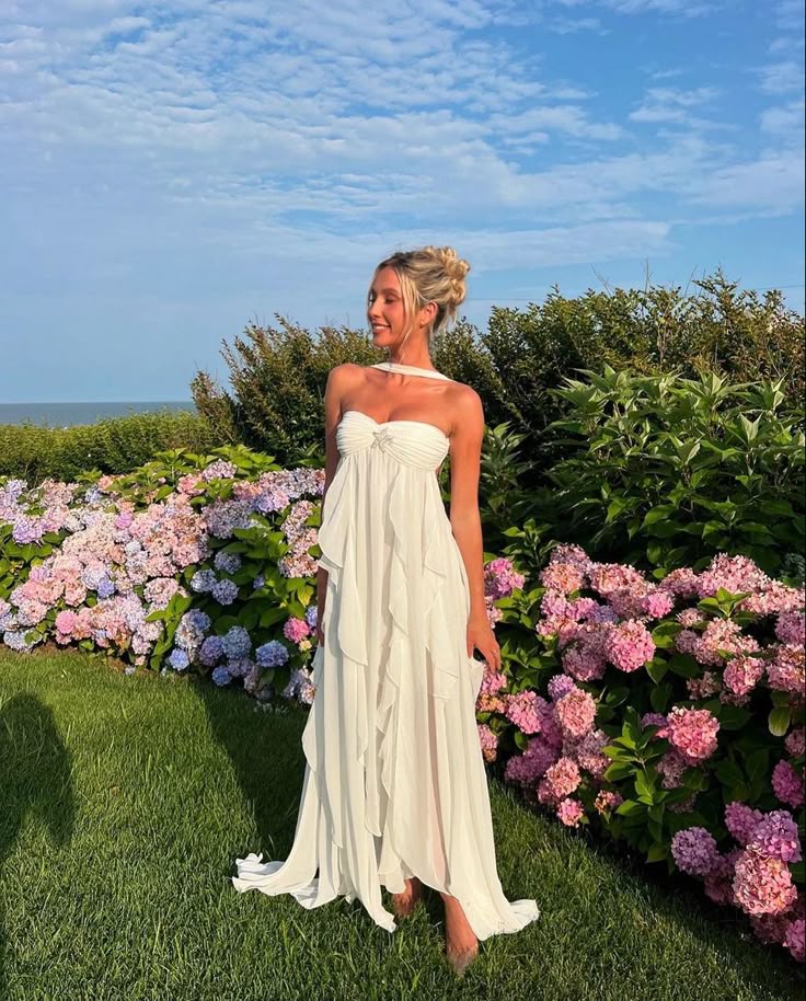 NOUVEAU RICHE Rüschenträgerloses Maxikleid Mit Fließender Silhouette