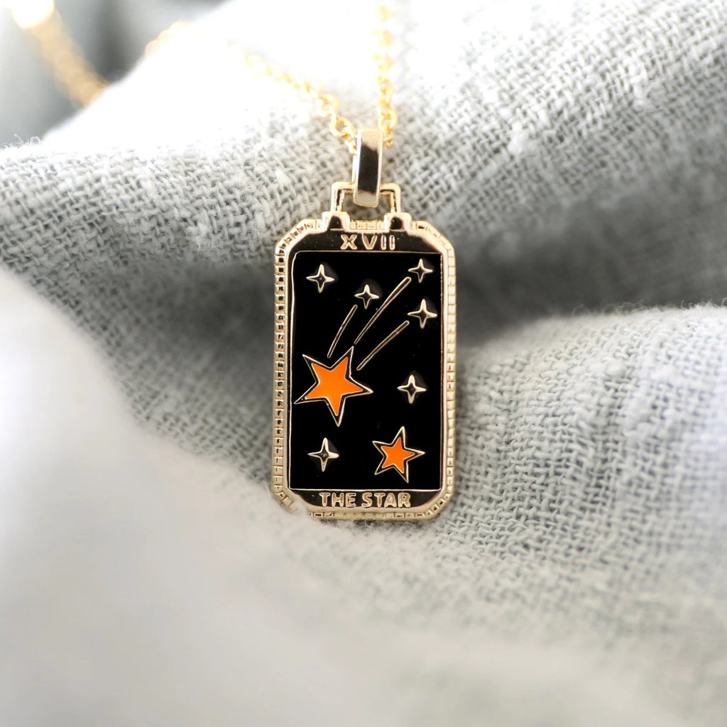 NOUVEAU RICHE Tarotkarten-Halskette – Tarot Anhänger Halskette aus Edelstahl, Sonne, Mond, Stern & Welt, jede mit eigener Bedeutung – Amore