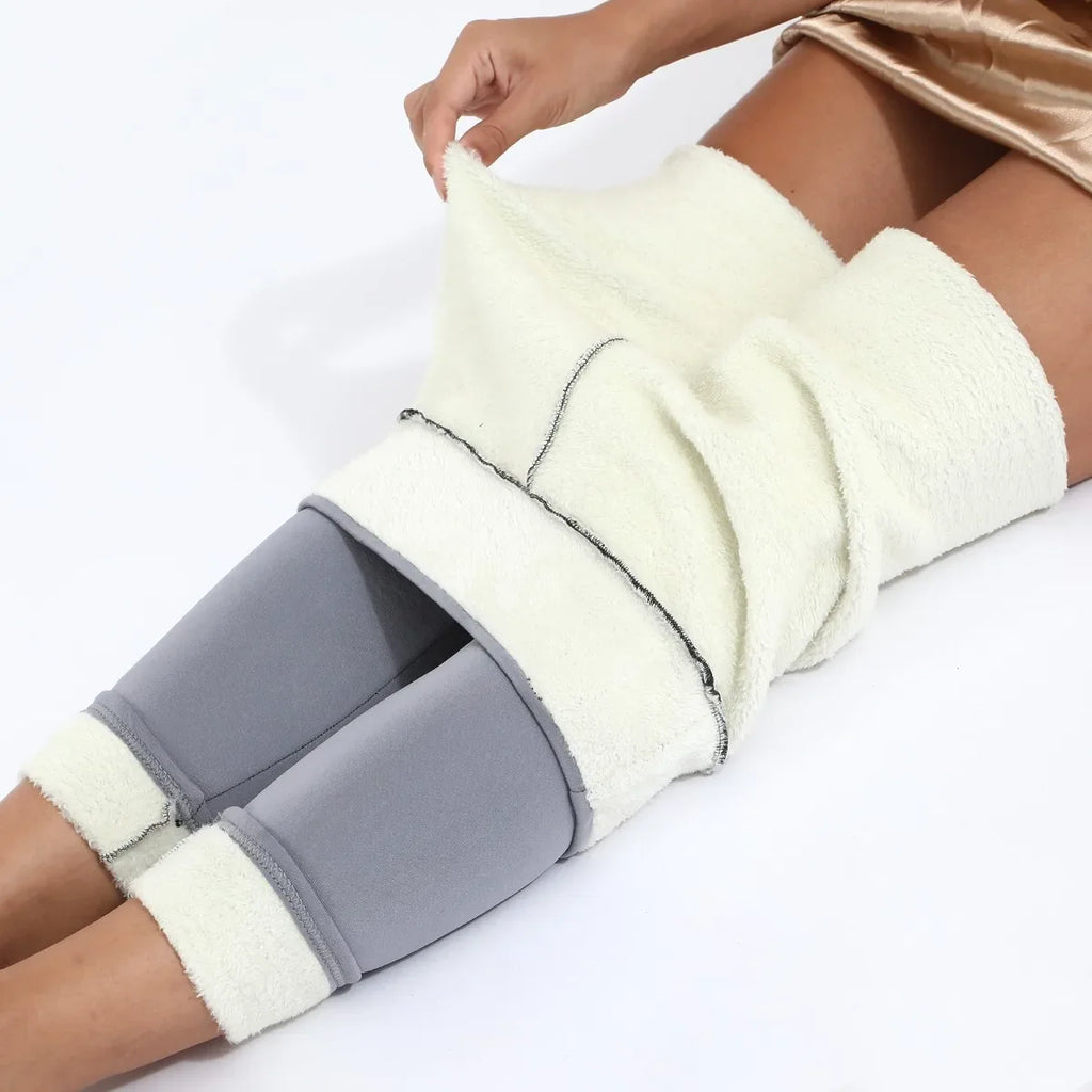 NOUVEAU RICHE Damen Fleecegefütterte Thermoleggings Hohe Taille Winterbekleidung