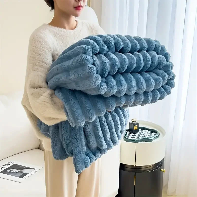 NOUVEAU RICHE Dickes Kaninchen-Velours-Decke, Weicher Flanellwurf Blau