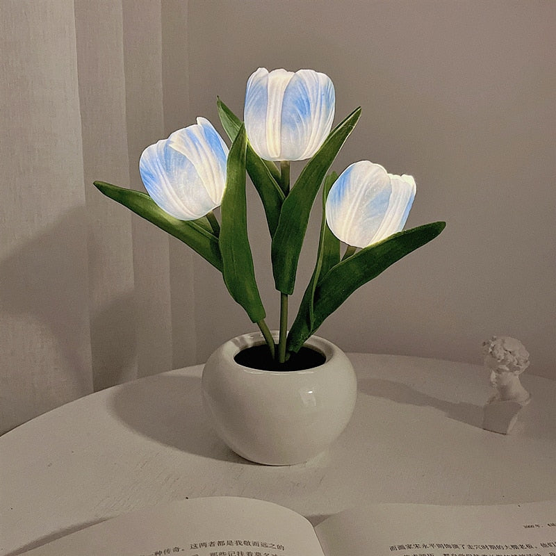 Tulpen-Nachtlicht – LED Tulpen Lampe, Blumen-Nachtlicht mit 3 oder 6 Tulpen, Akku oder Batterie, Deko-Stimmungslicht – LumiTulip