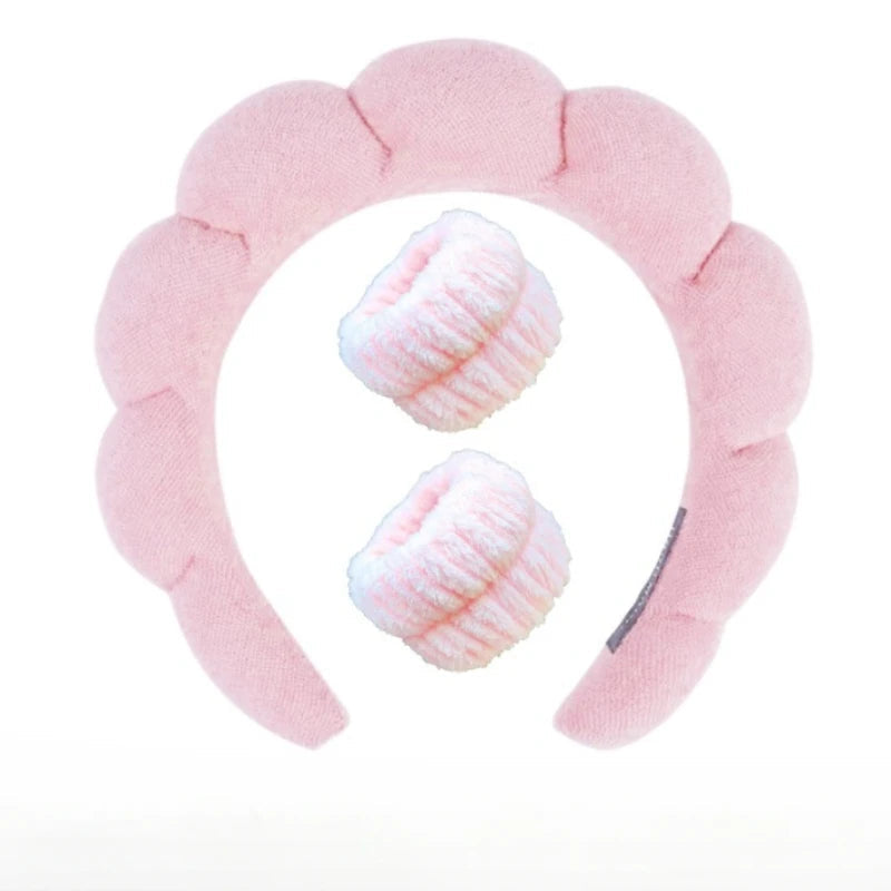 NOUVEAU RICHE Plüsch Spa-Haarband & Armband Set – Flauschiges Kosmetik Stirnband mit Handgelenk-Tüchern fürs Gesichtwaschen, 12 Farben – Fluffiea