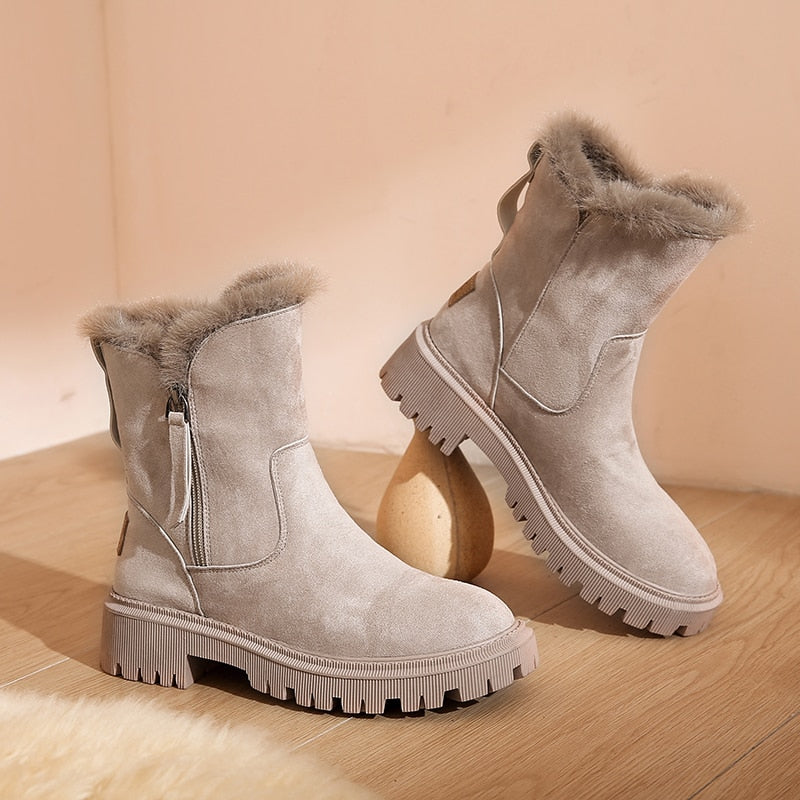 NOUVEAU RICHE Knöchel-Schneestiefel Schwarz Innenfutter Winterlook Trendig Aprikose