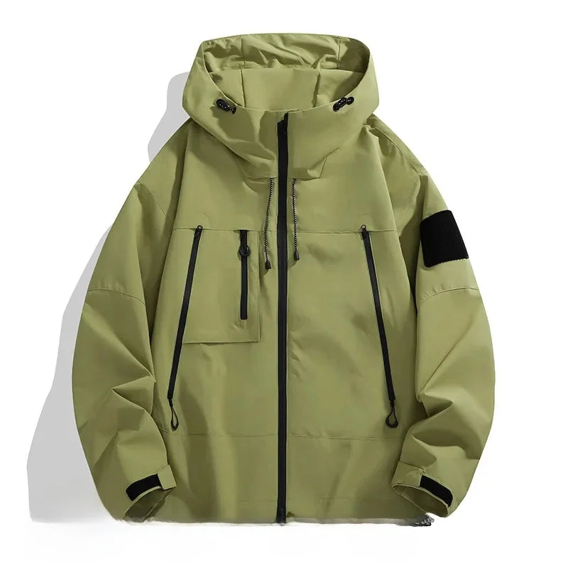 NOUVEAU RICHE Herren Regenjacke – Wasserdichte Jacke mit Kapuze und Modischem Look Grün