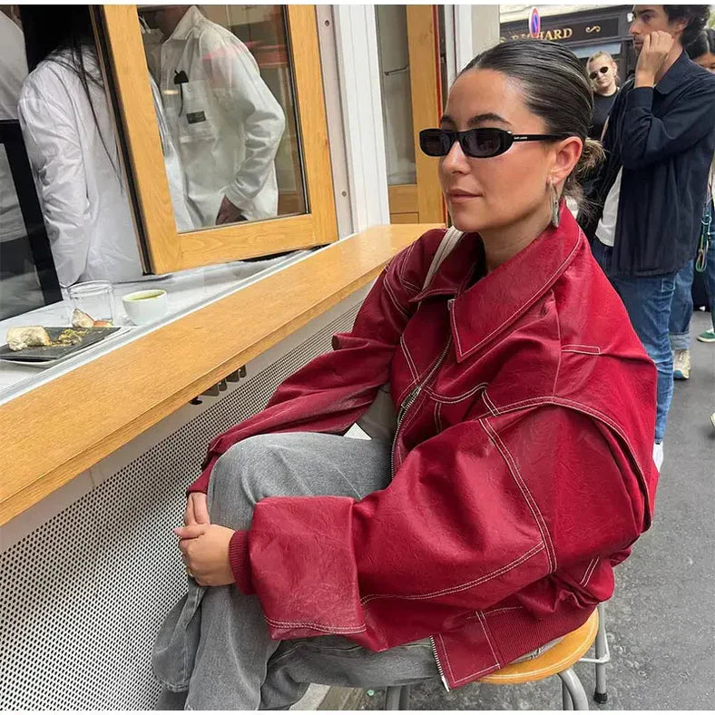 NOUVEAU RICHE Rote Oversize Jacke Leder Strahlendes Fashion Statement