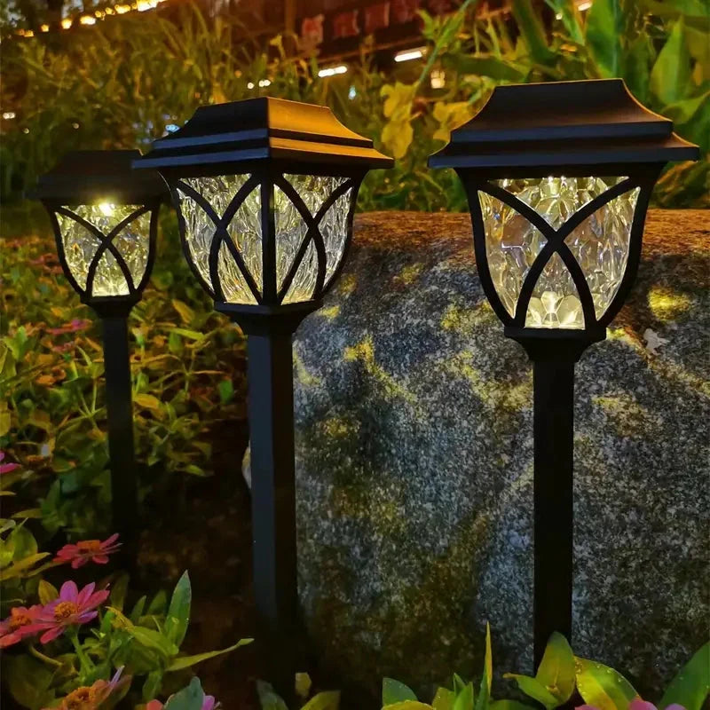 NOUVEAU RICHE Solar-Gartenbeleuchtung – Solarlampen für Gartenweg, Terrasse & Rasen, Weiss oder Warmweiss – LunaGlow