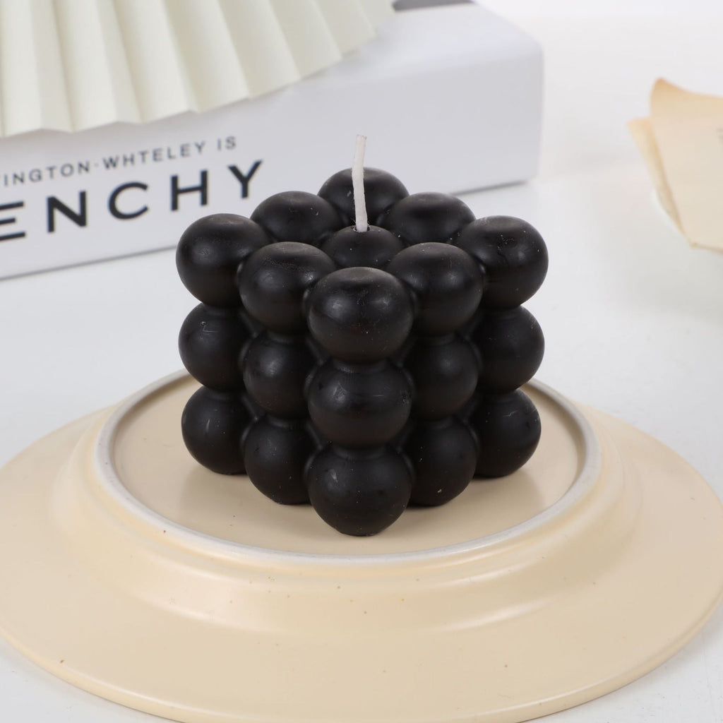 NOUVEAU RICHE Bubble Kerze aus Sojawachs – Trendige Würfelkerze & Duftkerze, 9 Farben, Deko für Ihr Interieur – BubbleGlow Kerze Schwarz