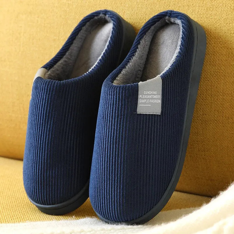 NOUVEAU RICHE Unisex Hausschuhe Wohlfühlkomfort Kuschelige Wärme Kalte Tage Marineblau