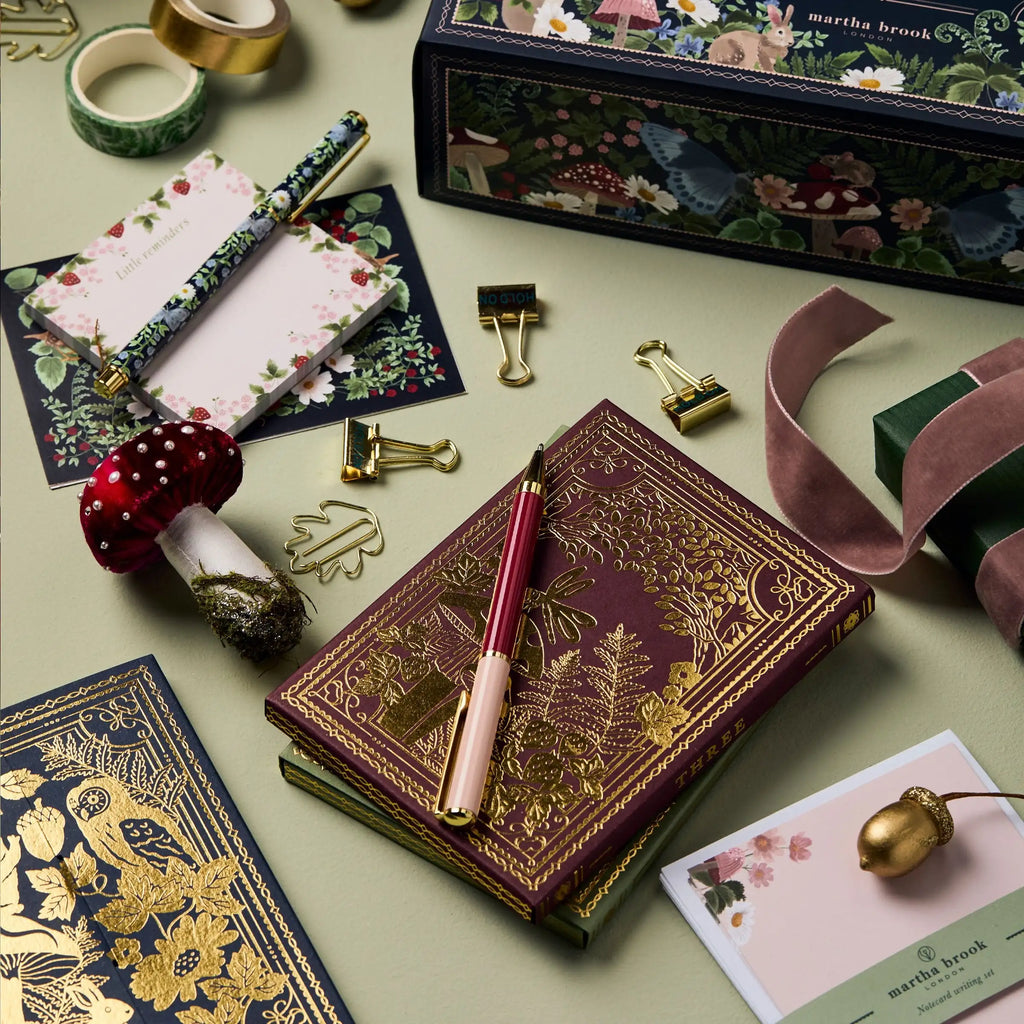 Calendario dell'Avvento creativo - Calendario dell'Avvento di articoli di cancelleria con 24 sorprese, regalo di Natale per il journaling e il fai da te - CraftJoy