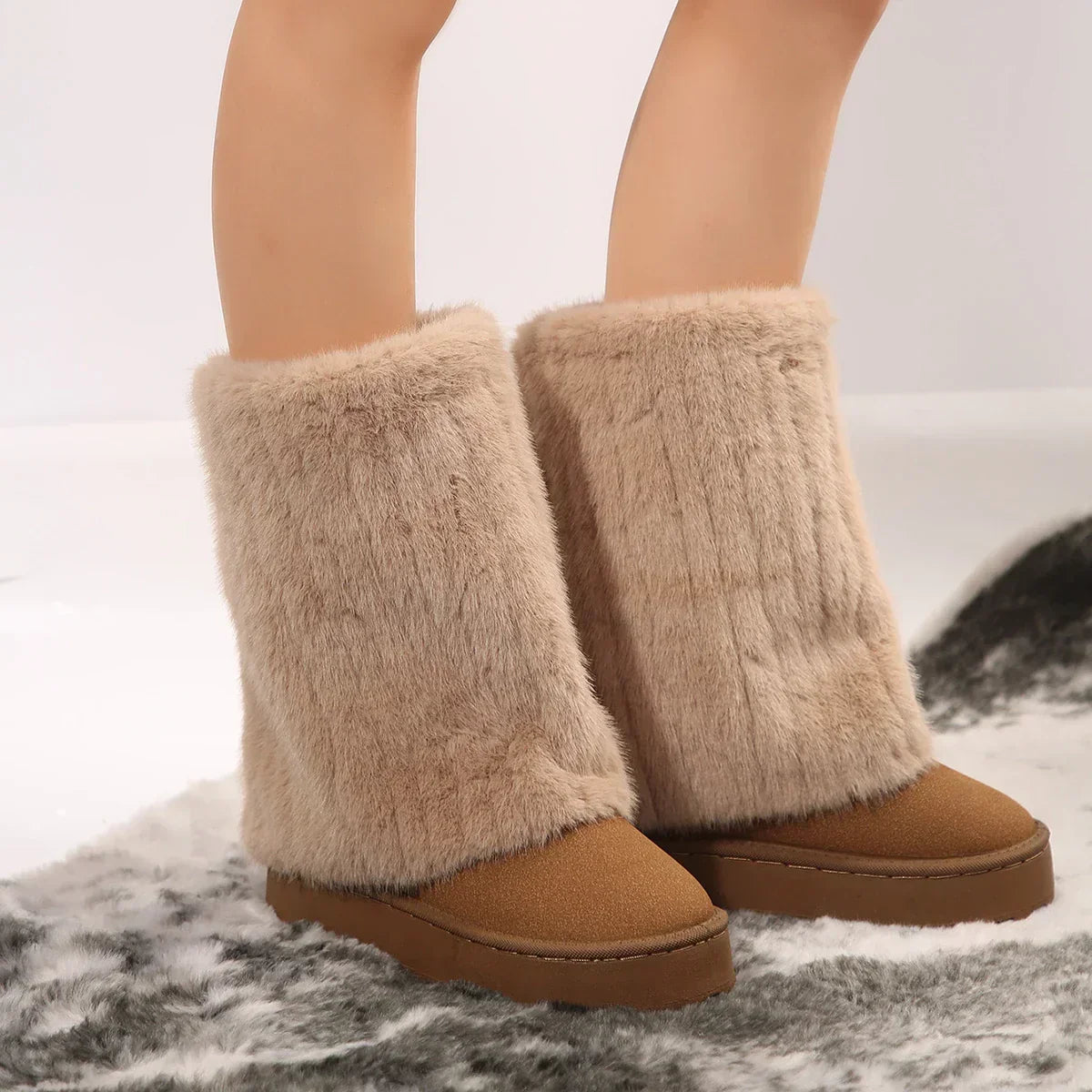 Isana | Botas para senhora | Cano alto com sola de plataforma