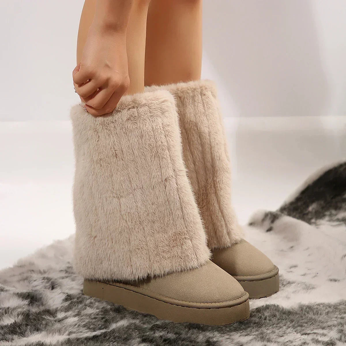 Isana | Botas para senhora | Cano alto com sola de plataforma