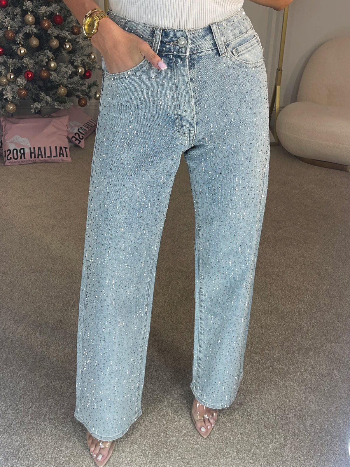 NOUVEAU RICHE Damen High-Waist Jeans – Funkelnde Details & Bequeme Passform