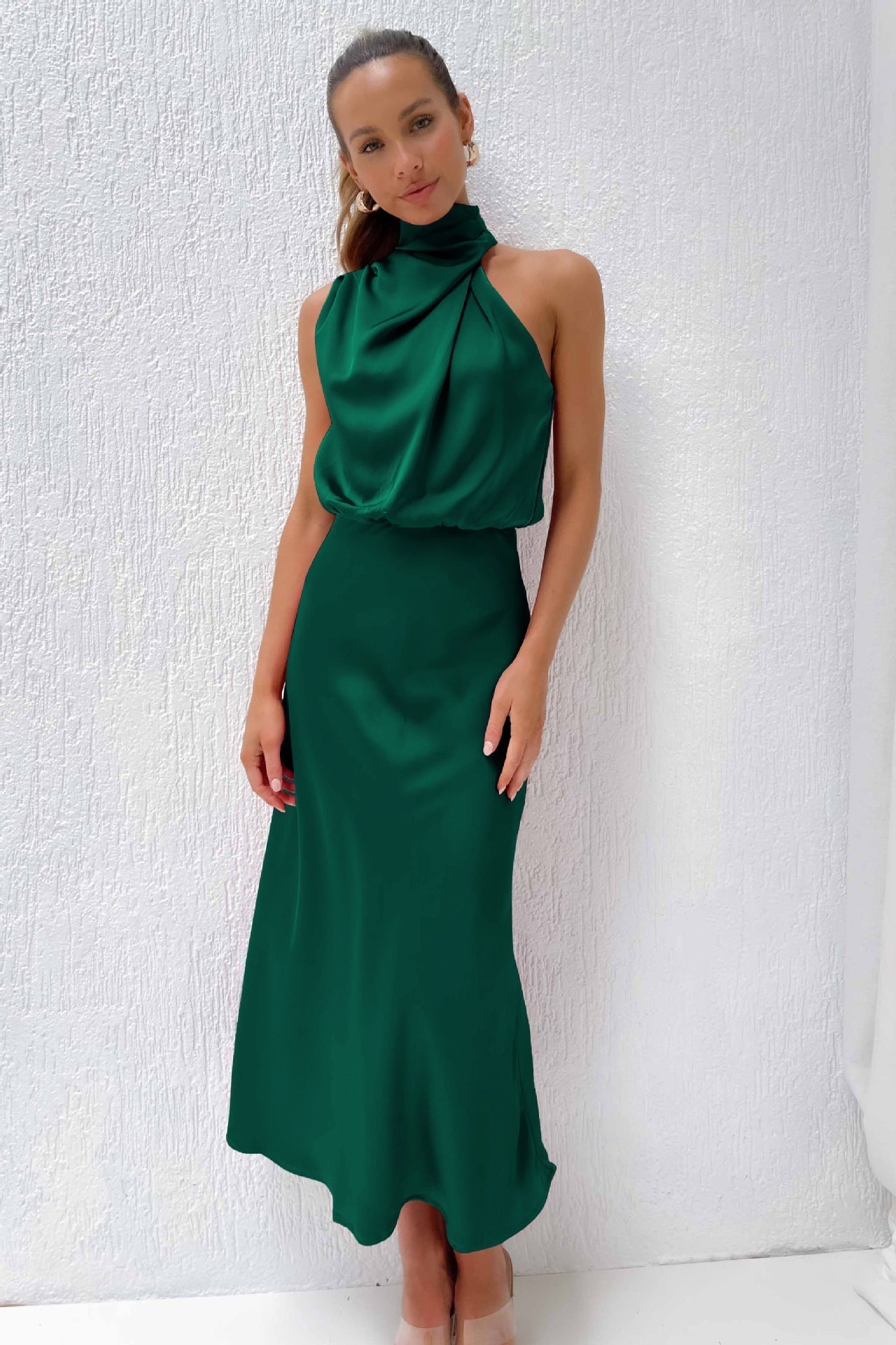 NOUVEAU RICHE Sahara Drapé Kleid Mit Hohem Kragen Und Drapierter Silhouette Grün