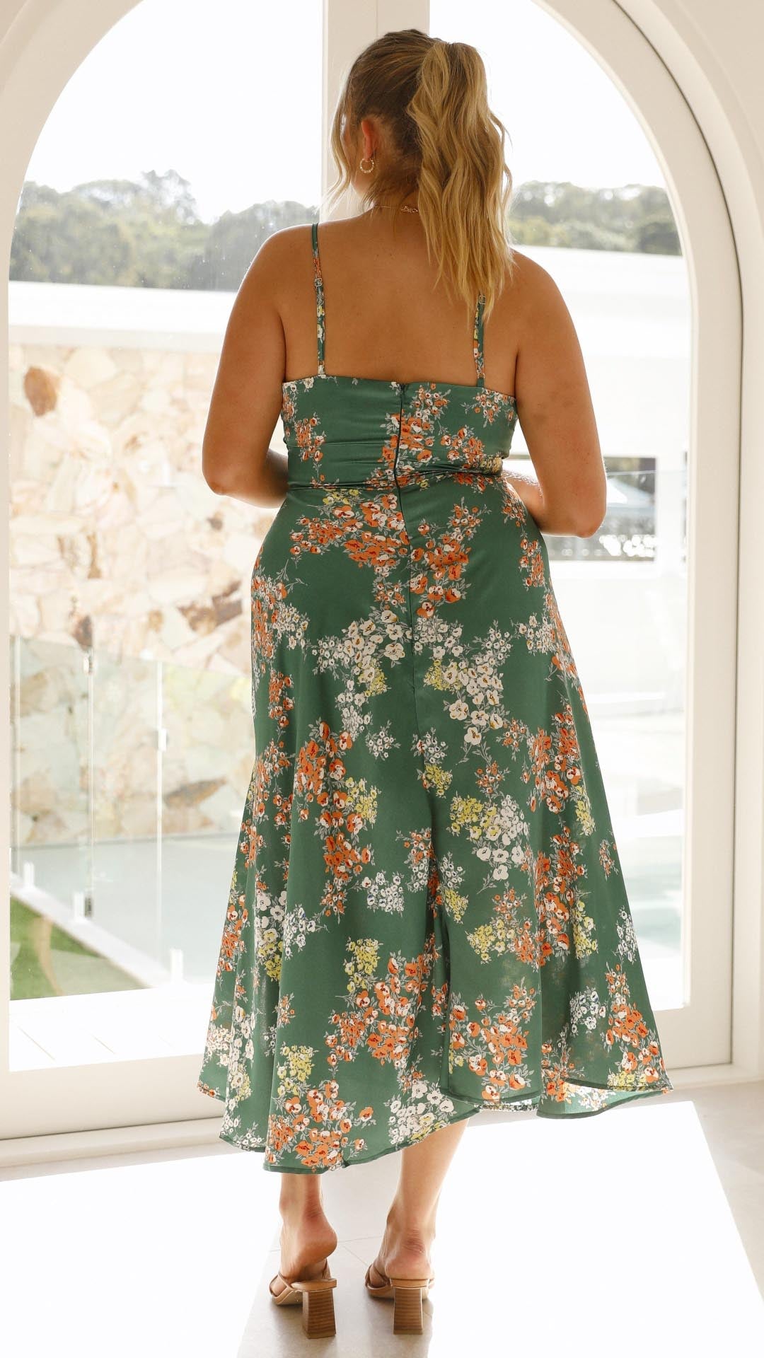 NOUVEAU RICHE Satin Floral Split Chest Knot Cutout MidiKleid Frontschlitz