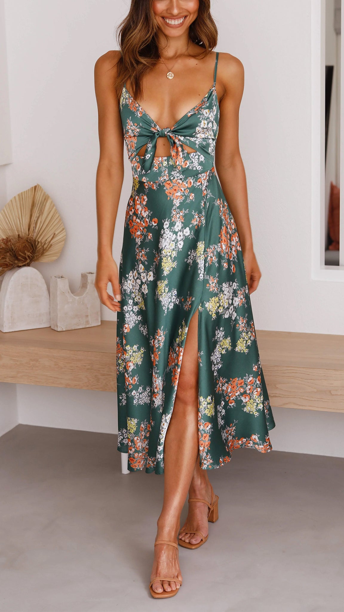NOUVEAU RICHE Satin Floral Split Chest Knot Cutout MidiKleid Frontschlitz