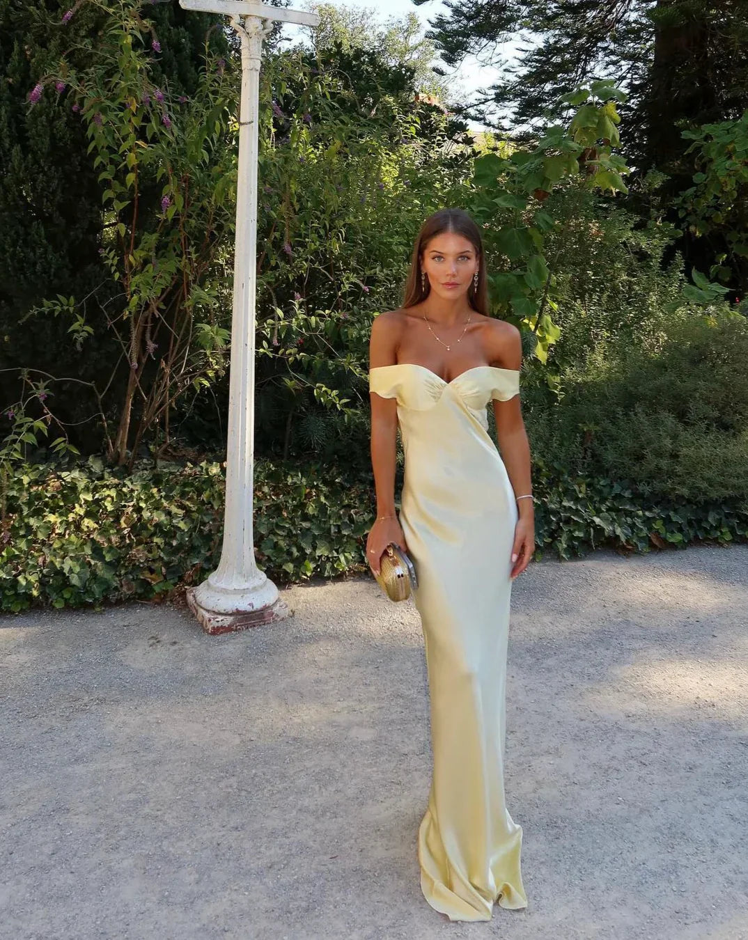 NOUVEAU RICHE Satin Maxikleid Ohne Rücken Stilvolle Eleganz Für Anlässe
